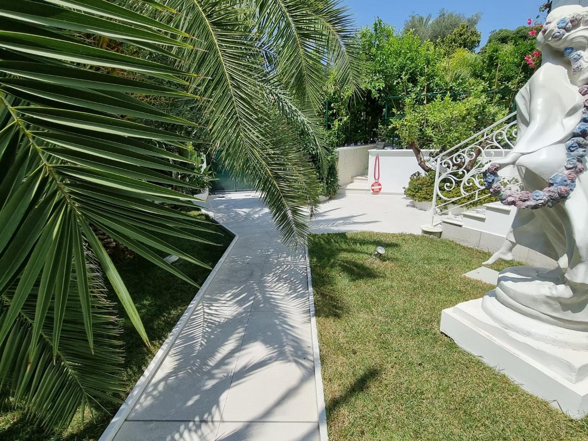 Palms Luxury Suites Sanremo Eksteriør bilde